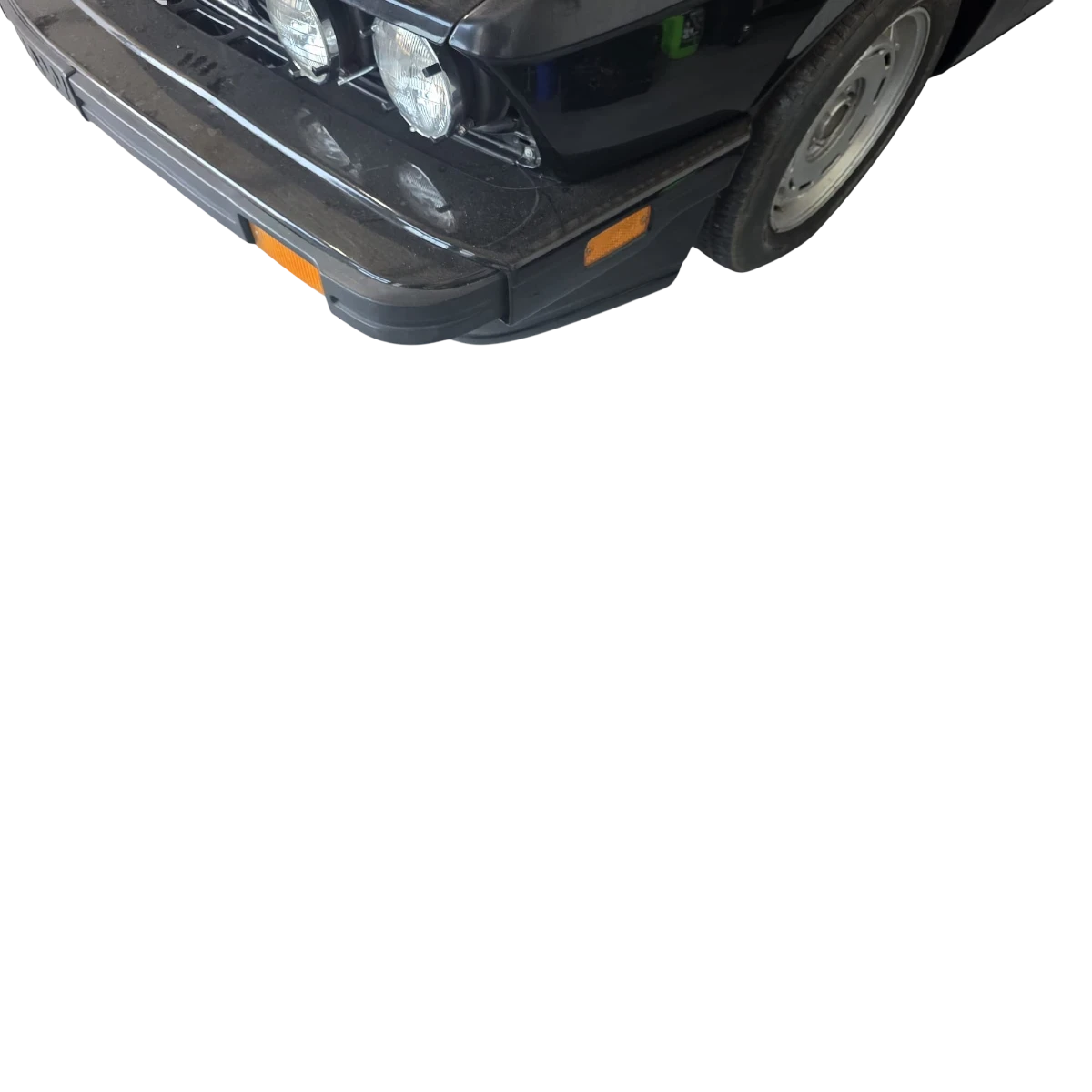bmw m5 e28 voorbumper (us) bmw m5 e28 voorbumper (us)