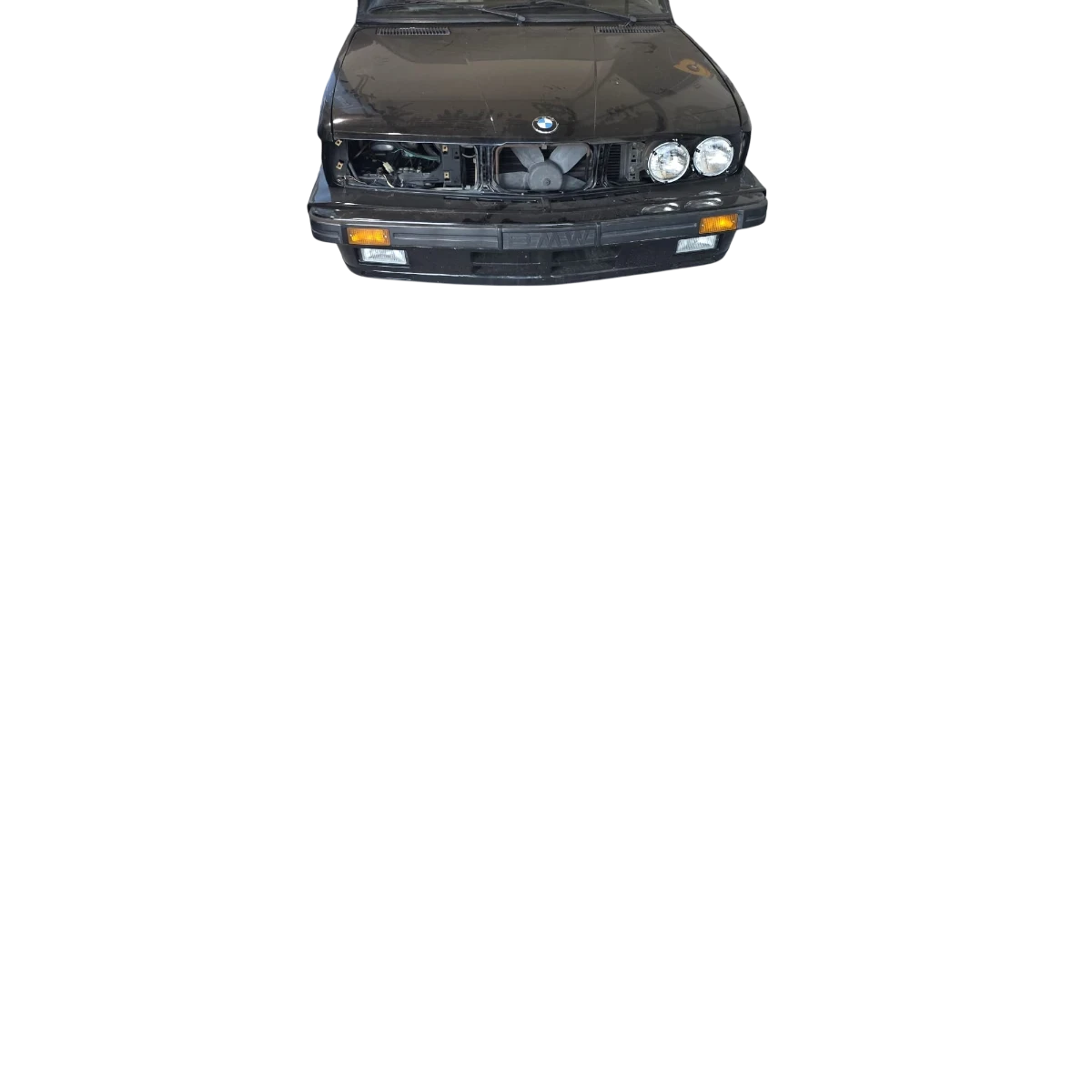 bmw m5 e28 voorbumper (us) bmw m5 e28 voorbumper (us)